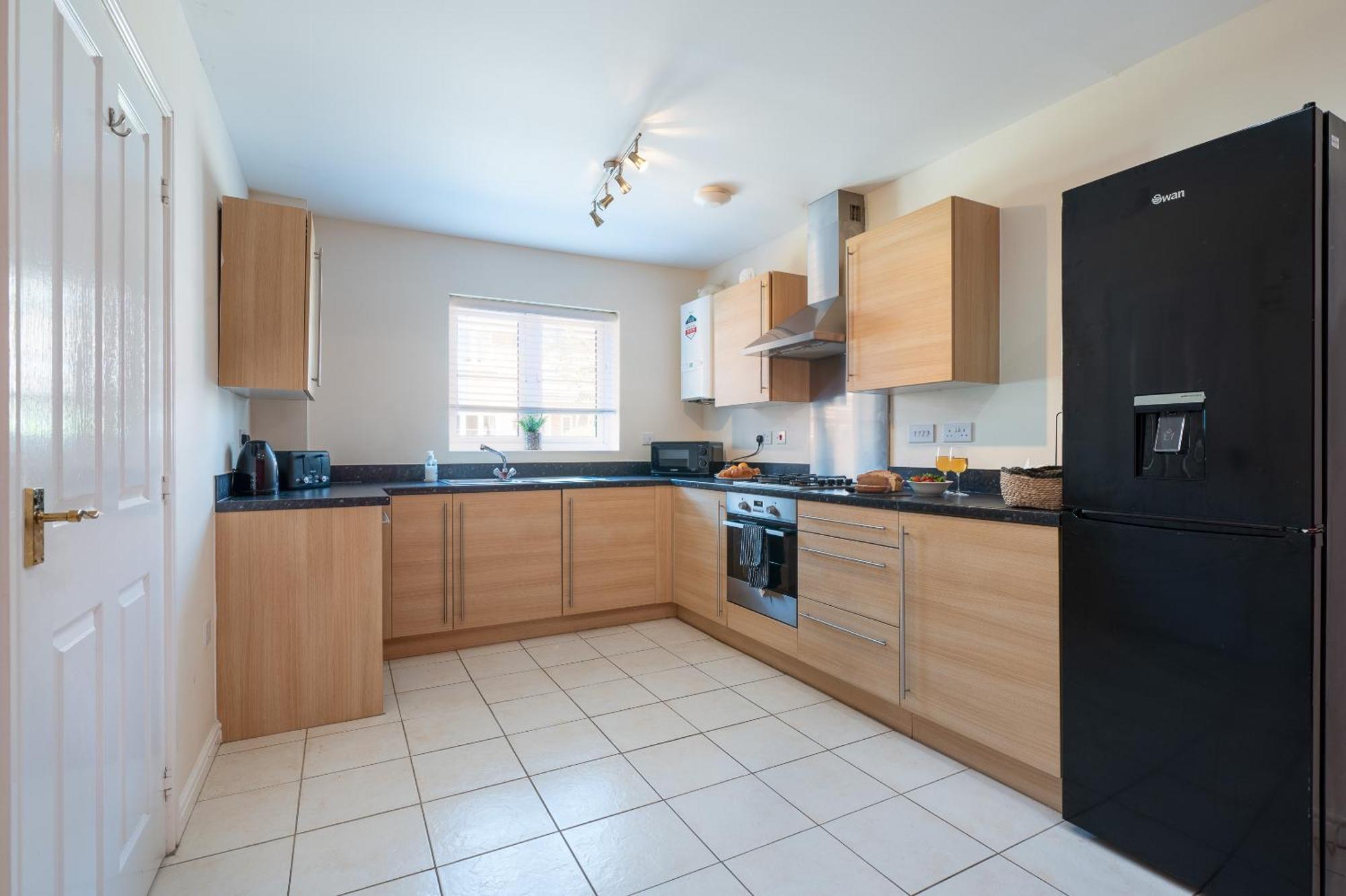 רויאל וולטון באסט Spacious 4 Bedroom, Perfect For Contractors, Families, Private Parking מראה חיצוני תמונה